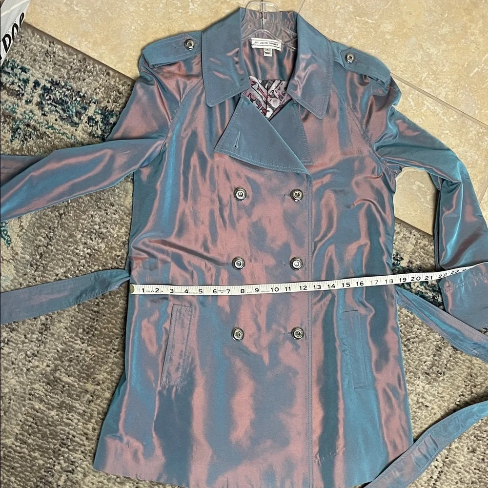 ST. JOHN trench coat Women's Iridescent Jacket - Pink and Blue belted lined